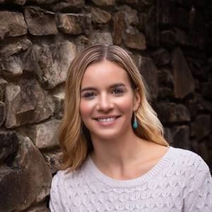 Meet your Posher, Beth